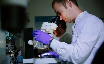 UQ Associate Professor Ben Hogan UQ Associate Professor Ben Hogan